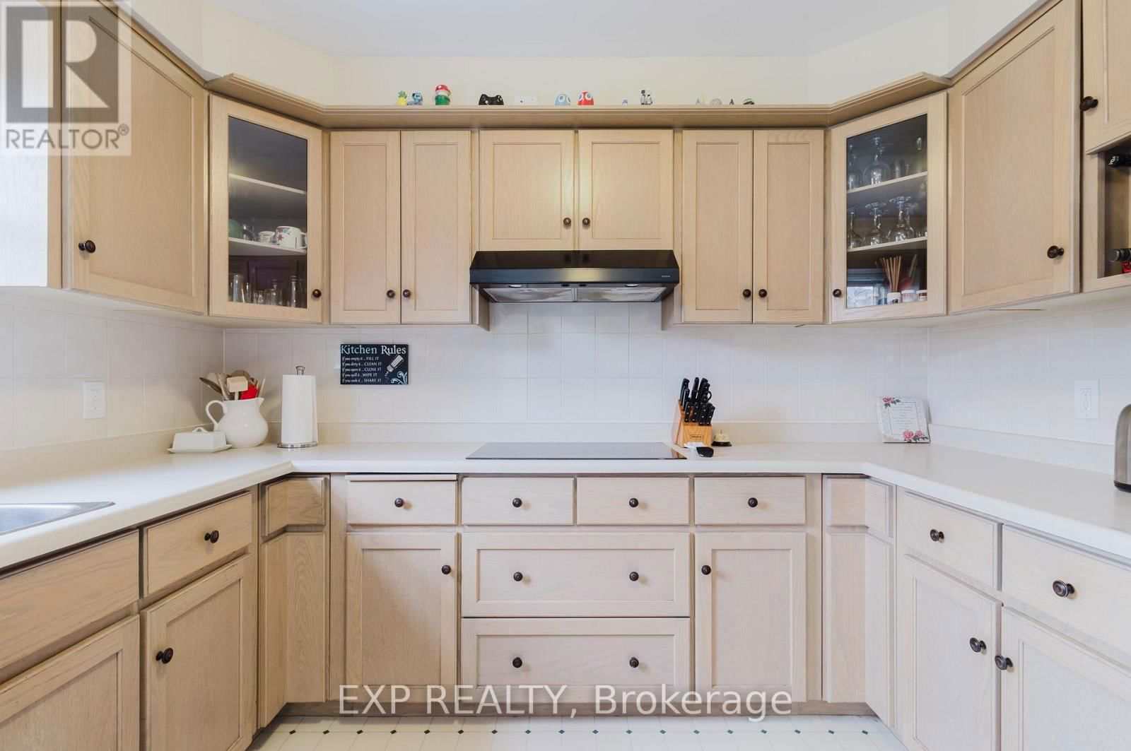 37 SPRINGGARDEN CRESCENT Image 18