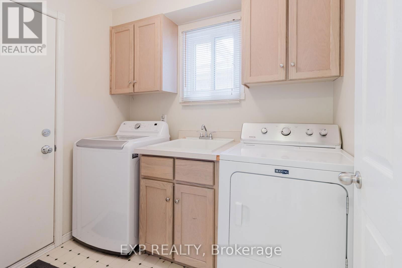 37 SPRINGGARDEN CRESCENT Image 22