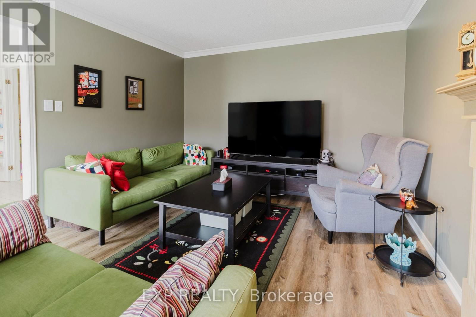 37 SPRINGGARDEN CRESCENT Image 26