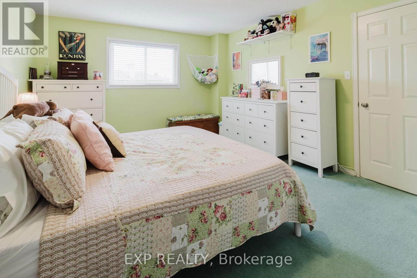37 SPRINGGARDEN CRESCENT Image 33
