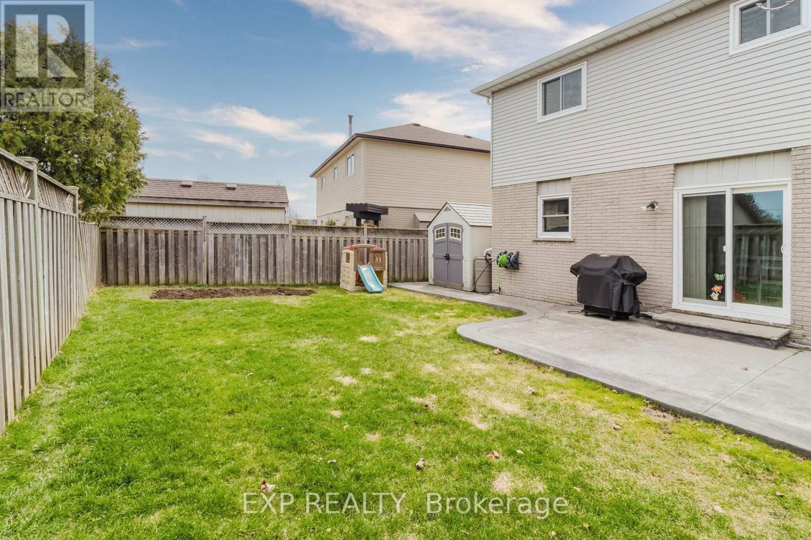37 SPRINGGARDEN CRESCENT Image 4