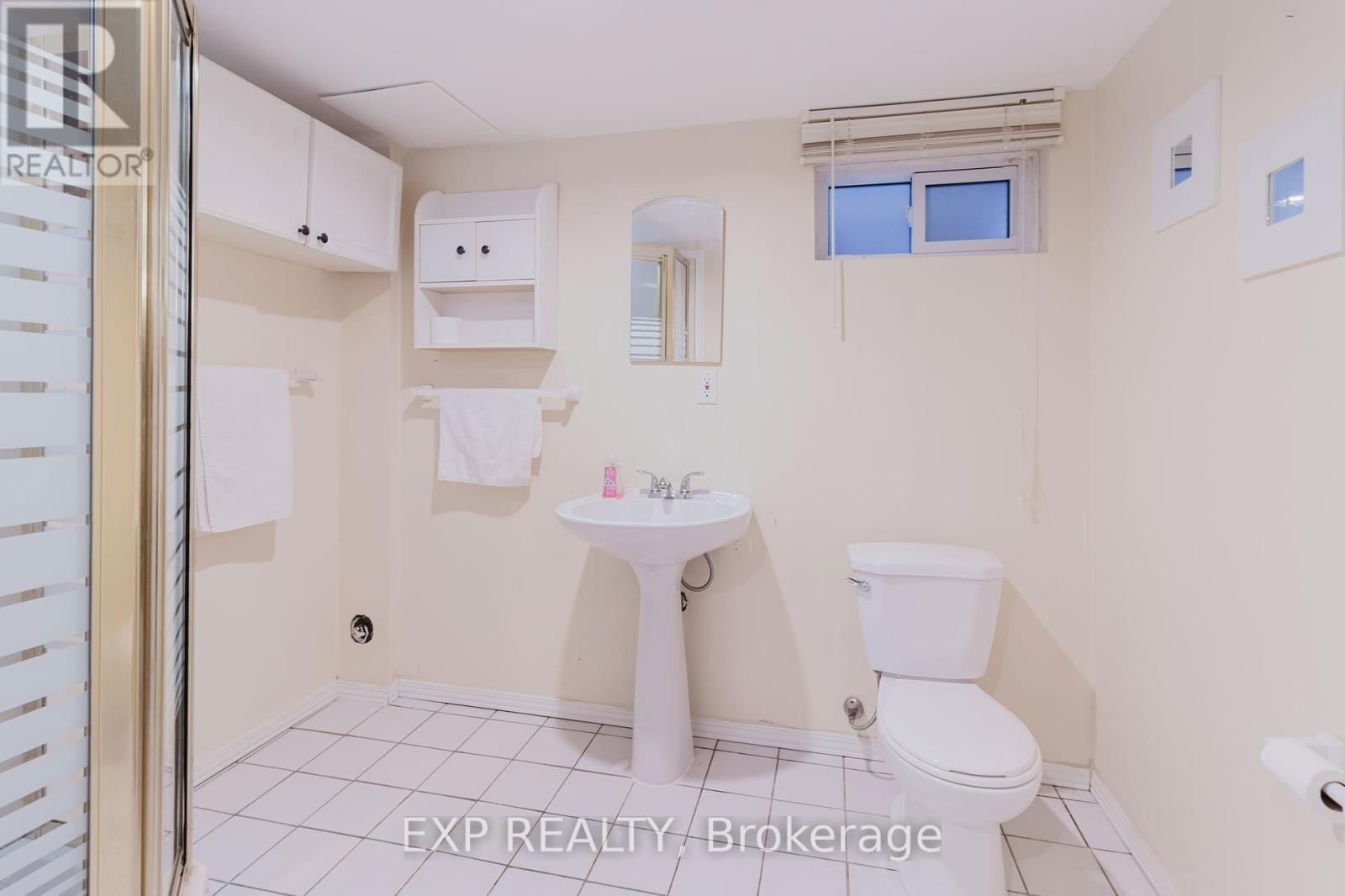 37 SPRINGGARDEN CRESCENT Image 43
