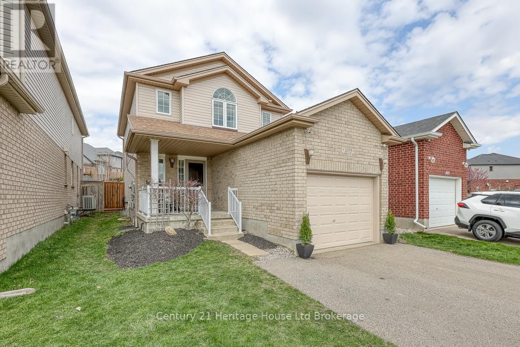 1079 MARQUETTE DRIVE Image 2