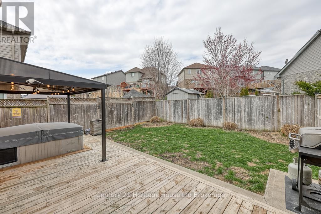 1079 MARQUETTE DRIVE Image 29