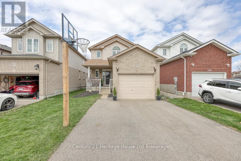 1079 MARQUETTE DRIVE Image 33