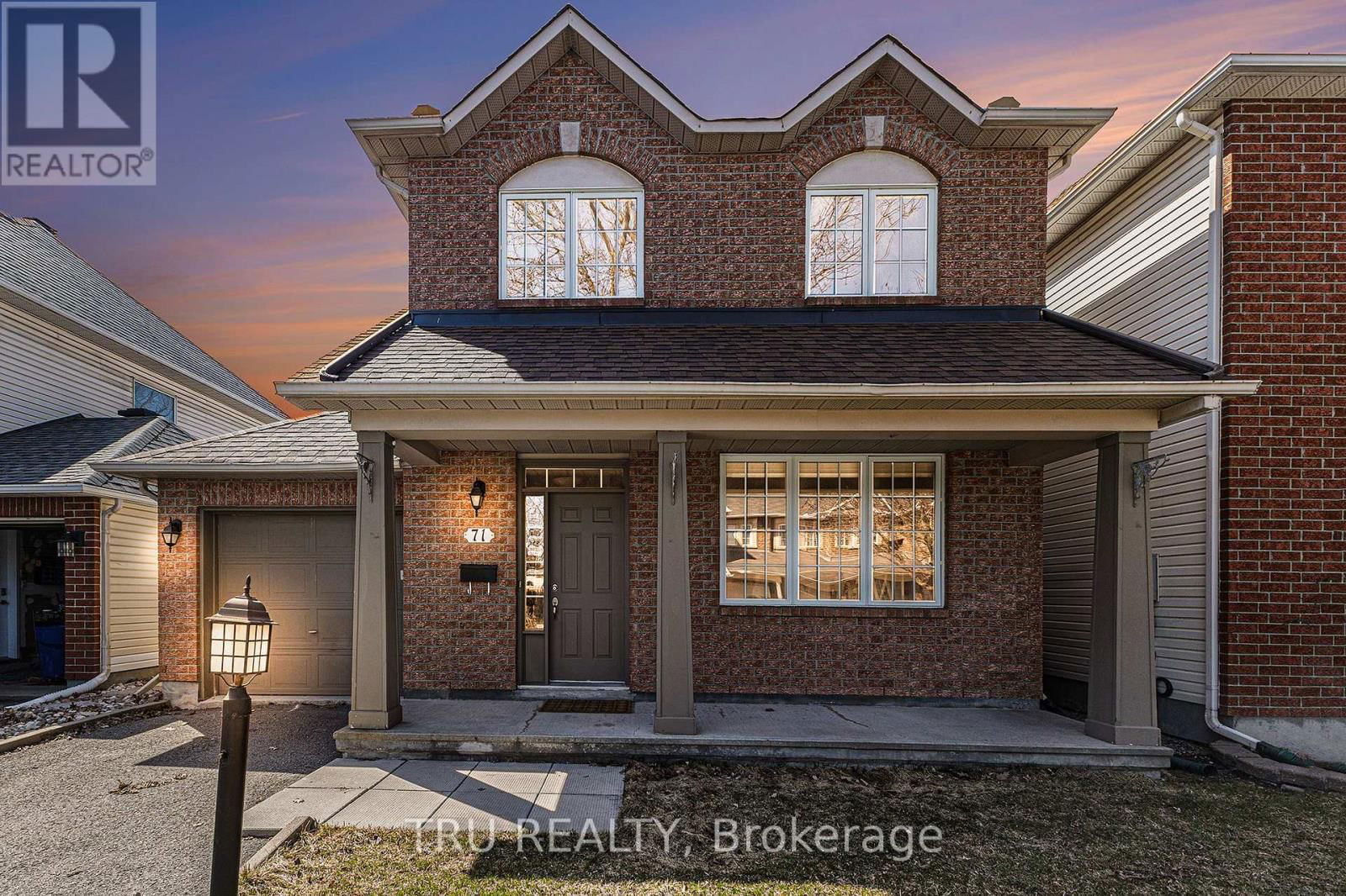 71 APPLEDALE DRIVE Image 1