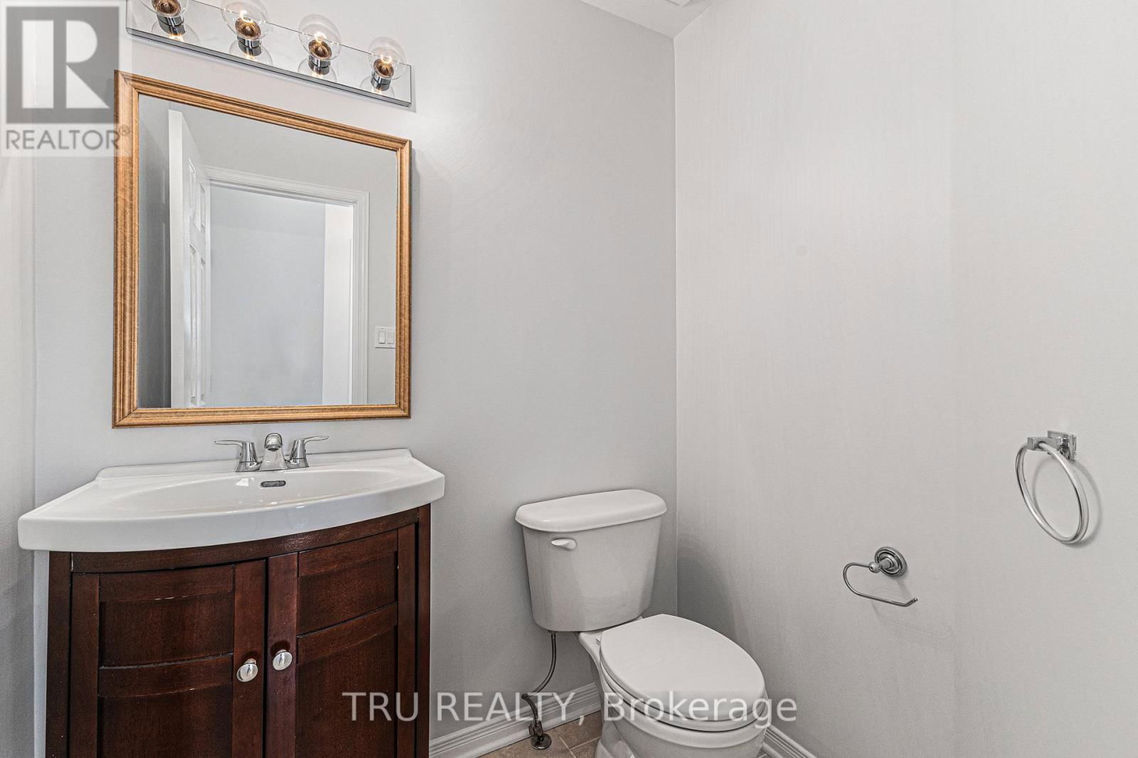 71 APPLEDALE DRIVE Image 13