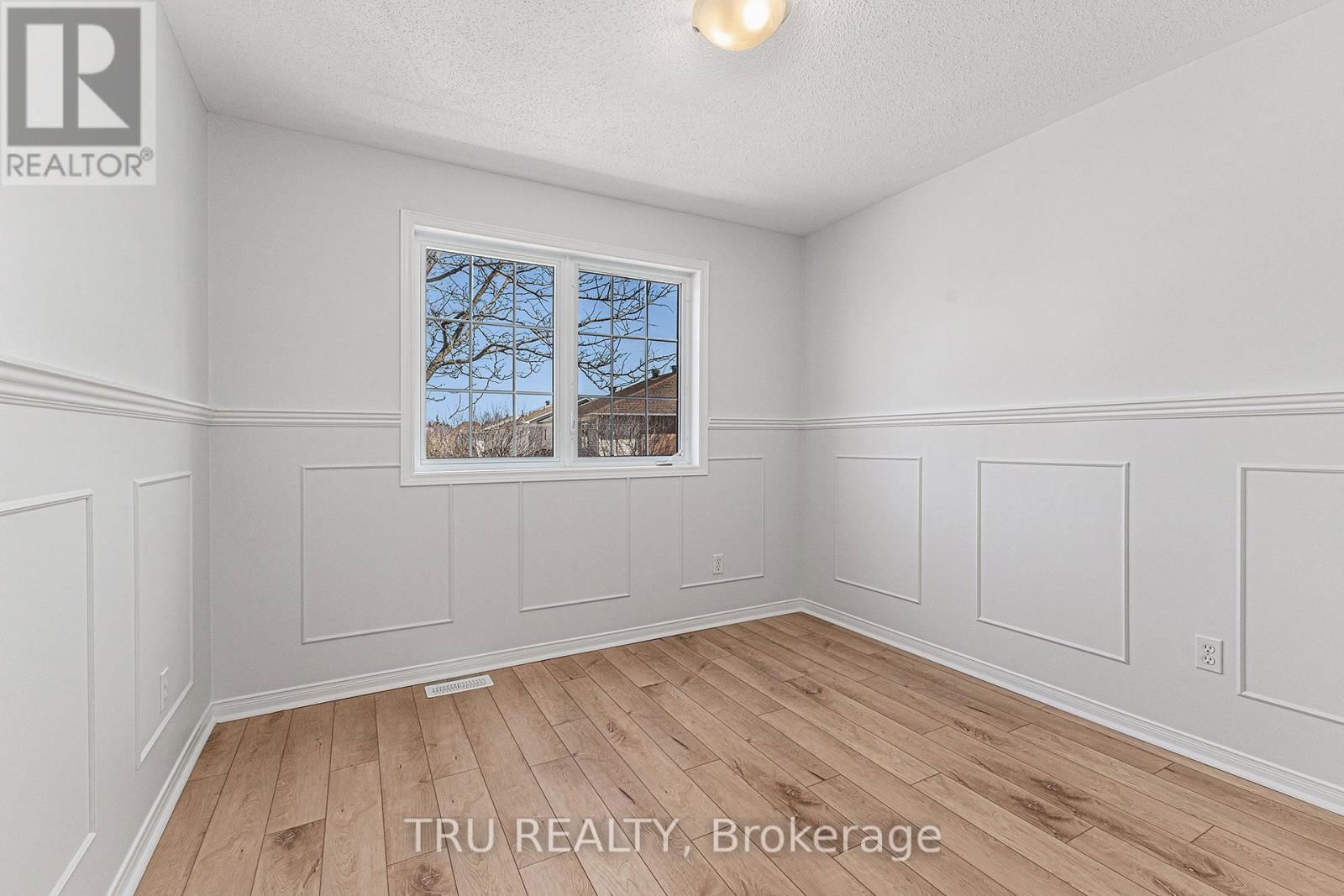 71 APPLEDALE DRIVE Image 18