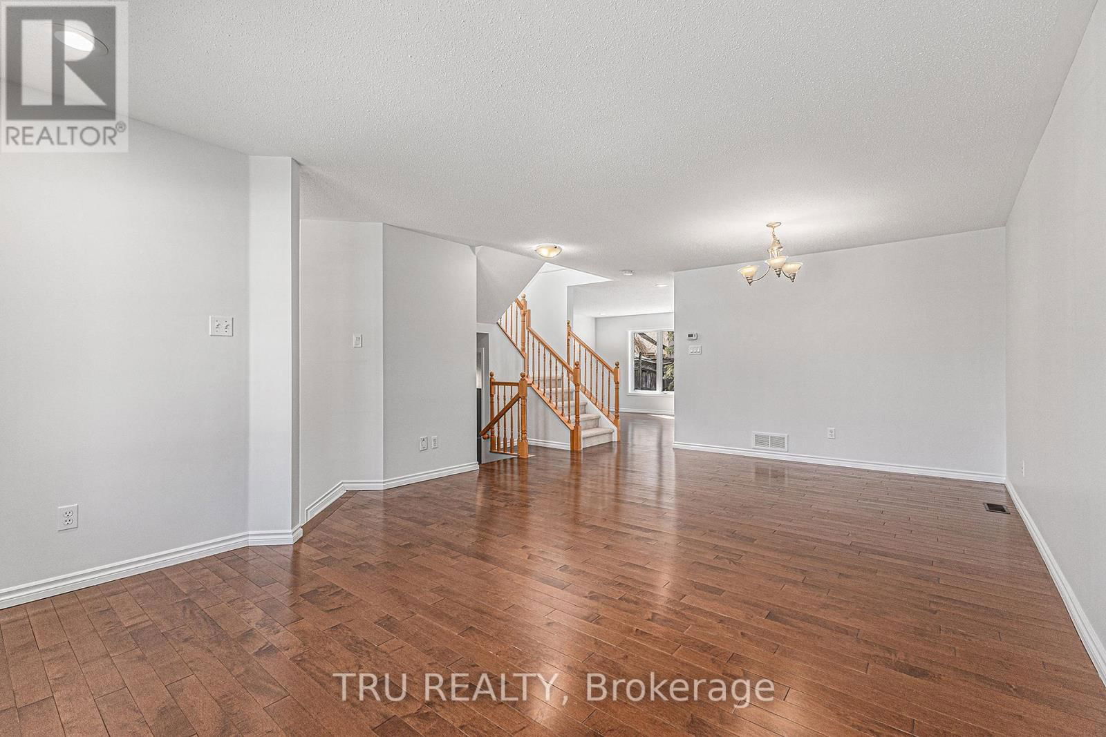 71 APPLEDALE DRIVE Image 5
