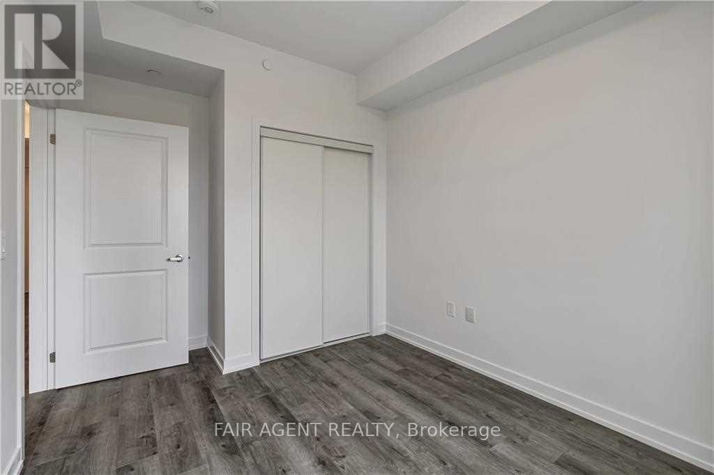 250 - 5055 GREENLANE ROAD Image 9
