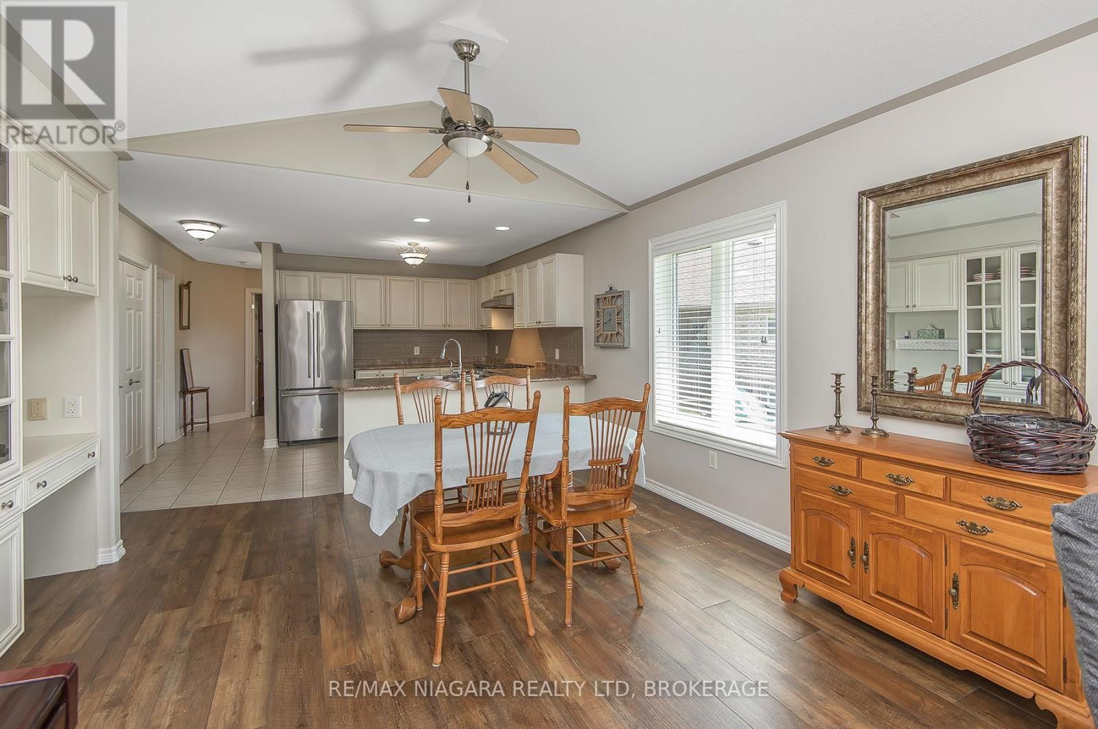 67 BRIDGEWATER COURT Image 18