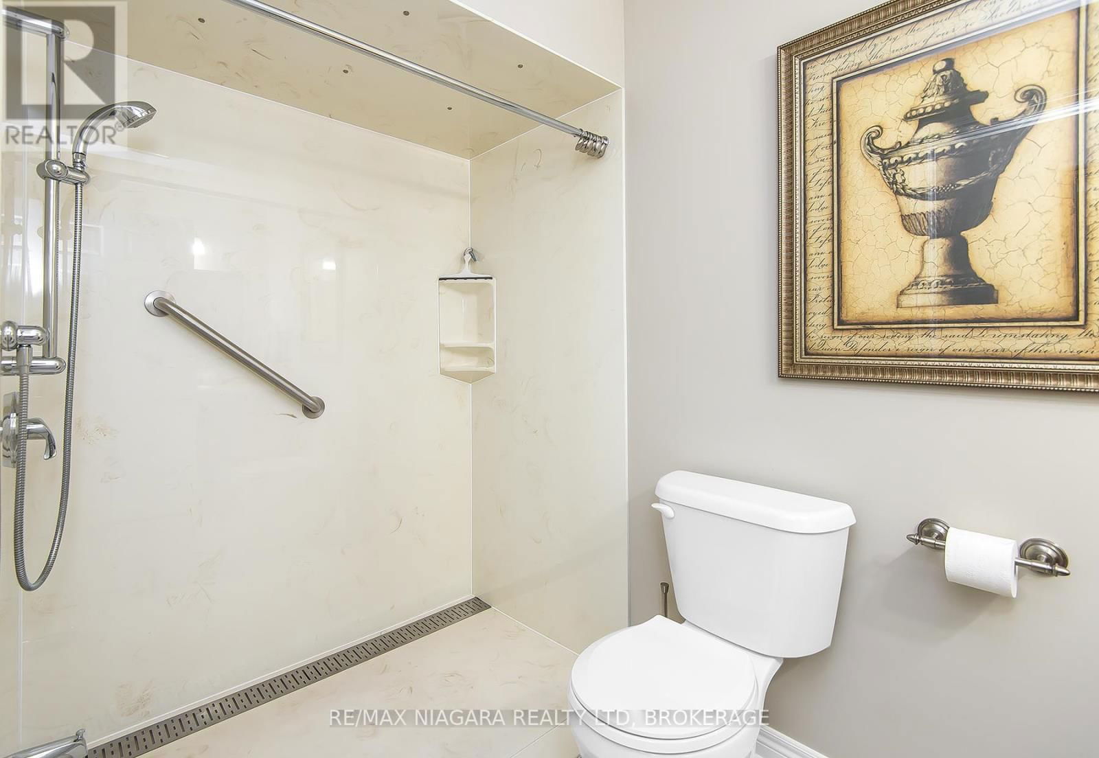 67 BRIDGEWATER COURT Image 29