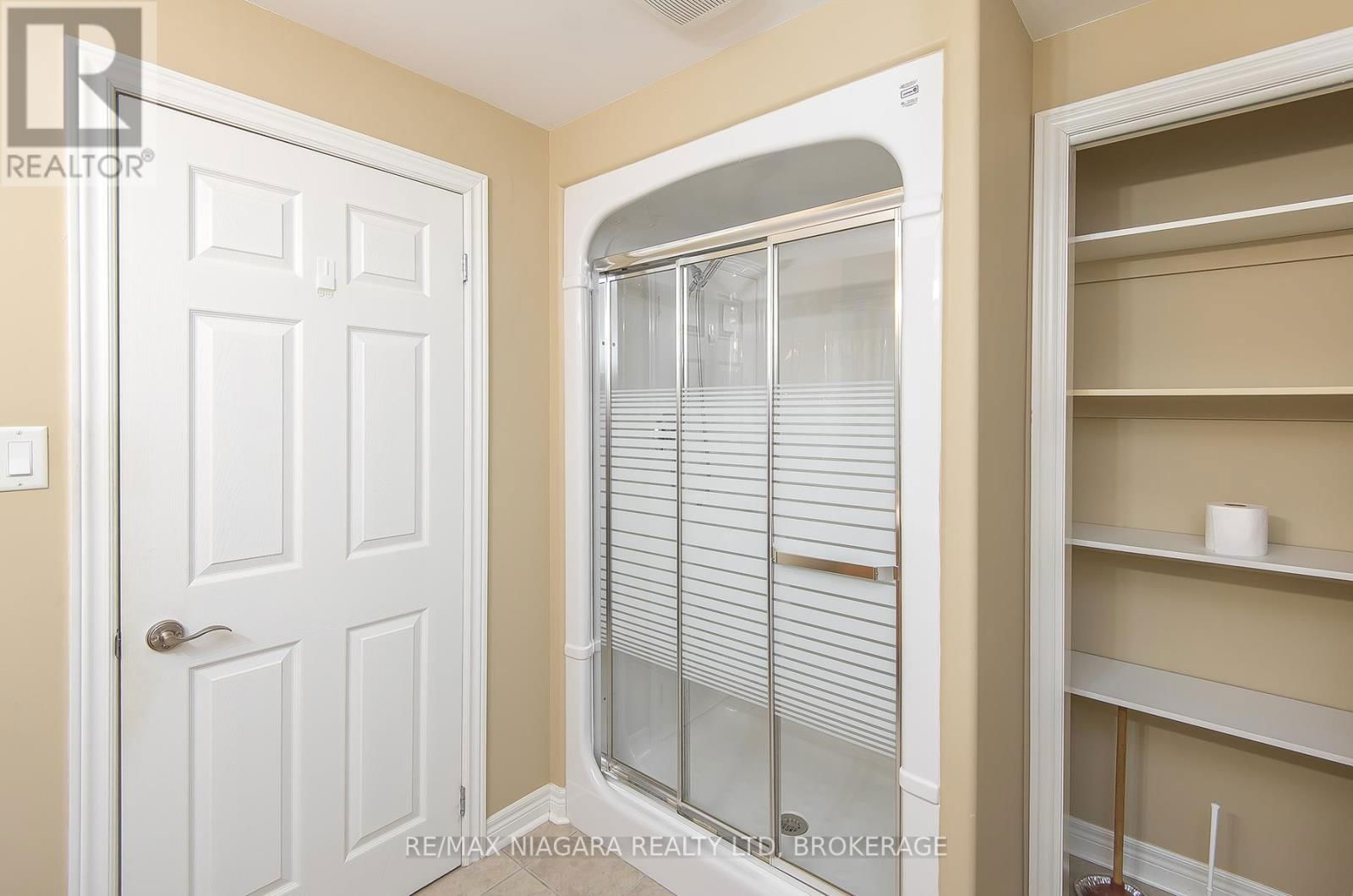 67 BRIDGEWATER COURT Image 35