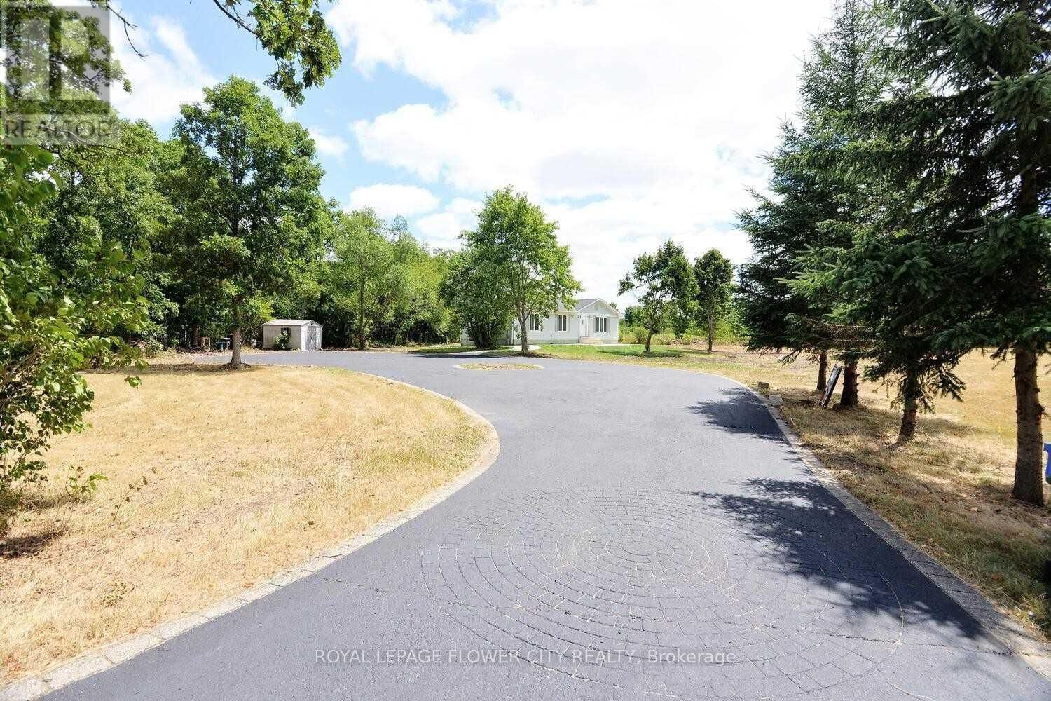 795 STONE ROAD EAST Image 2
