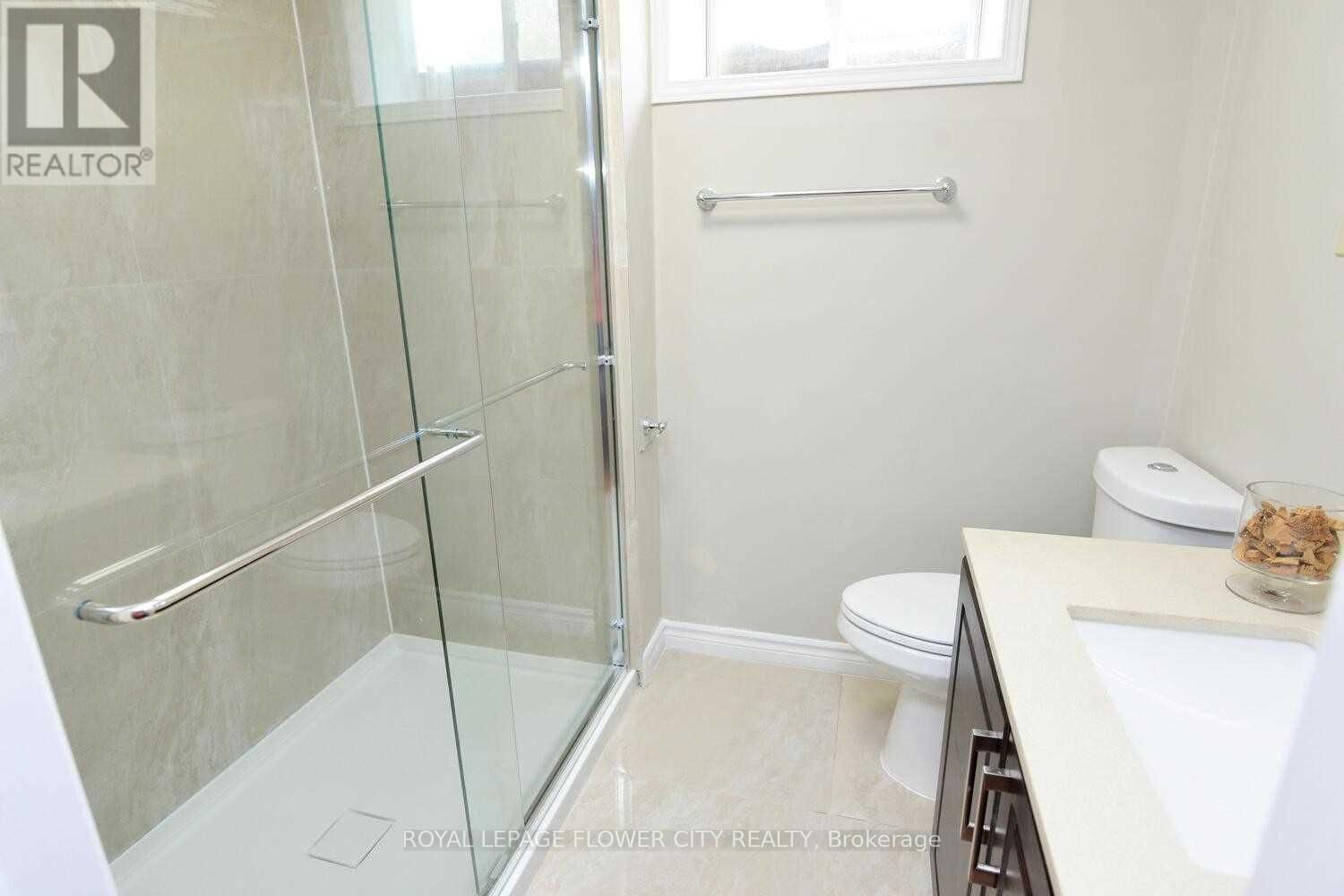 795 STONE ROAD EAST Image 35