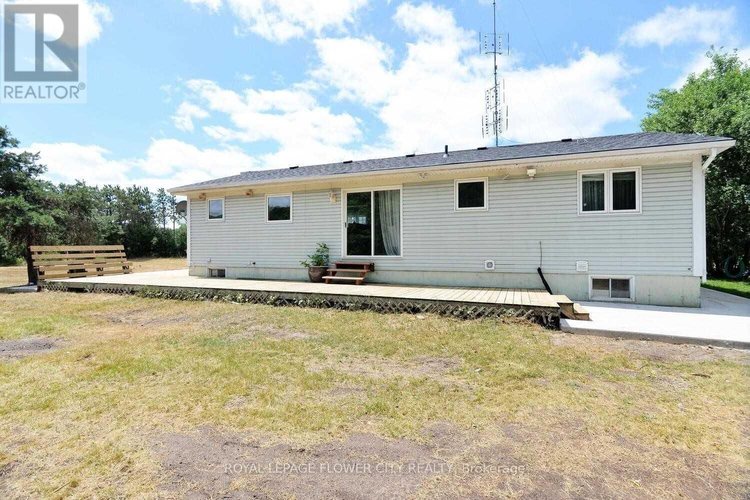 795 STONE ROAD EAST Image 37