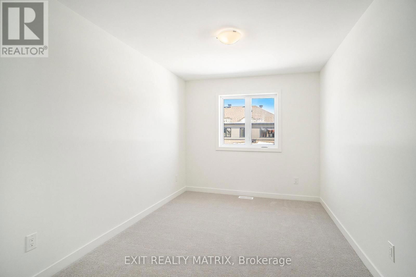 951 COLOGNE STREET Image 24