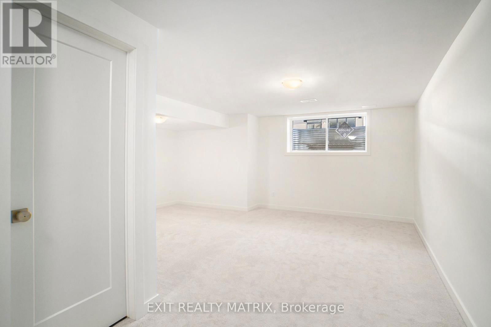 951 COLOGNE STREET Image 28