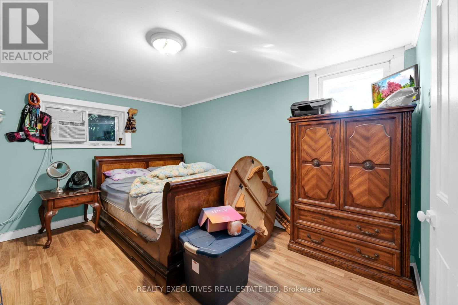 26-28 HALTON STREET Image 10