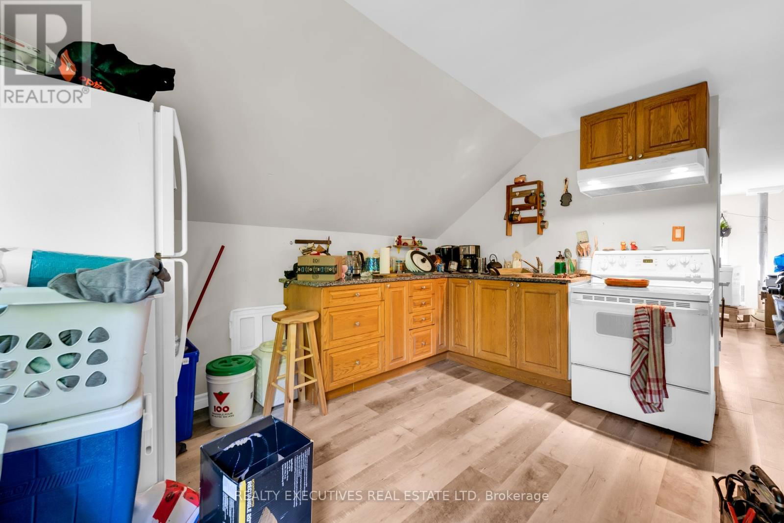 26-28 HALTON STREET Image 14