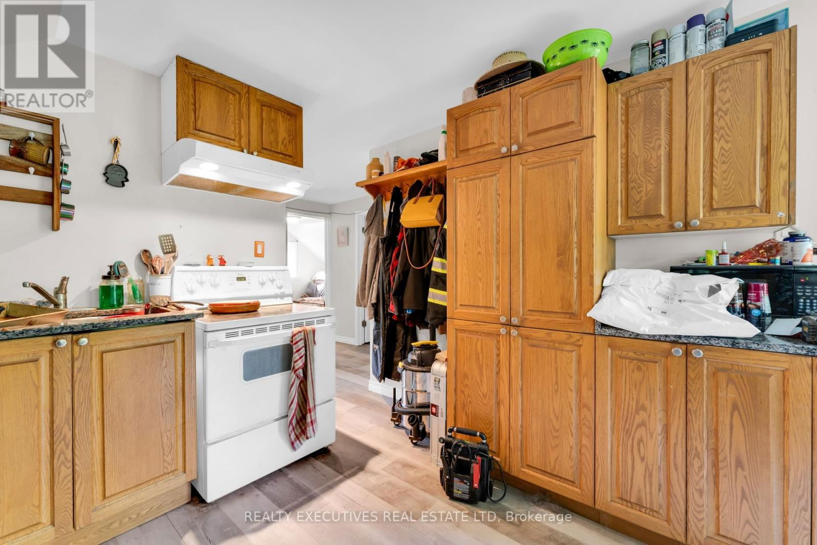 26-28 HALTON STREET Image 15