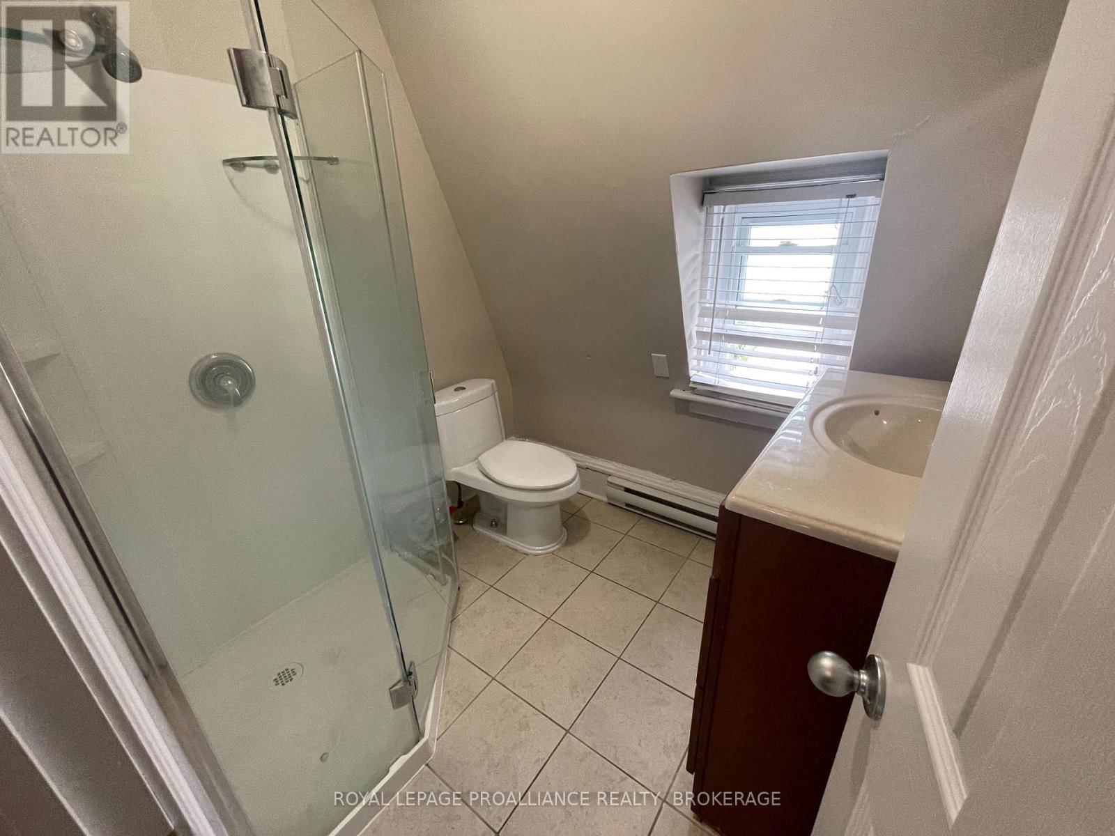 246-248 WELLINGTON STREET Image 18