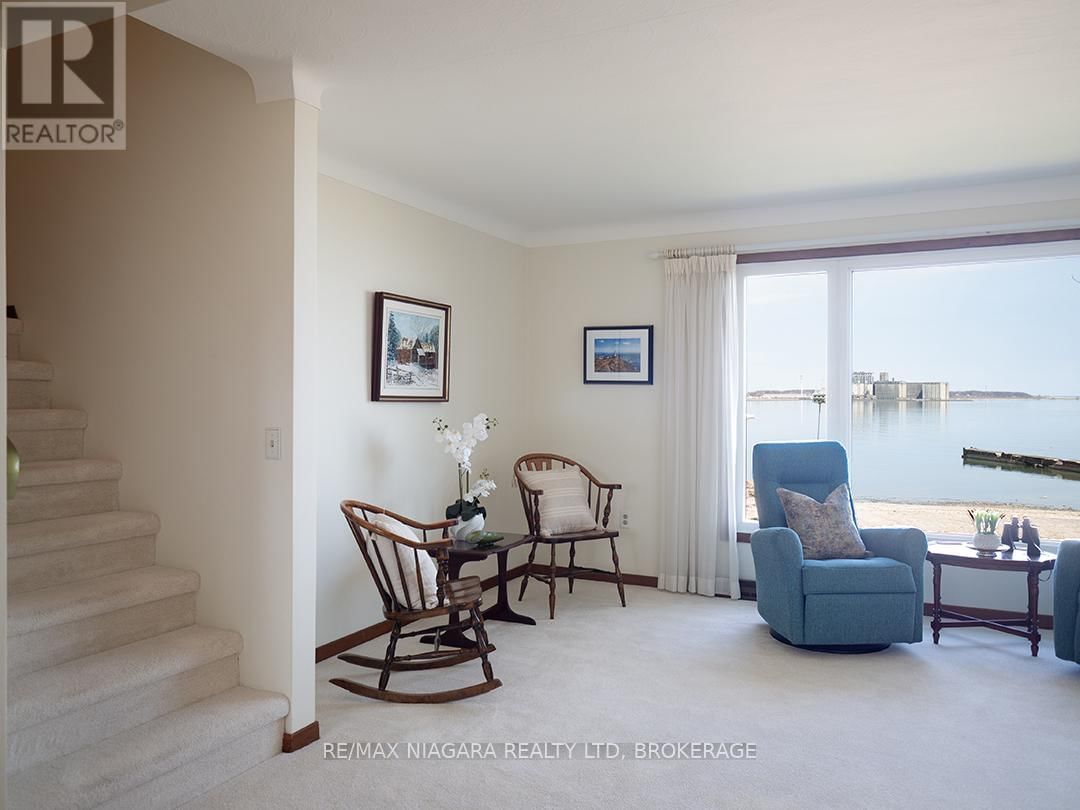 31 OAKRIDGE CRESCENT Image 24