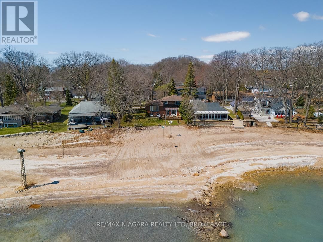 31 OAKRIDGE CRESCENT Image 4