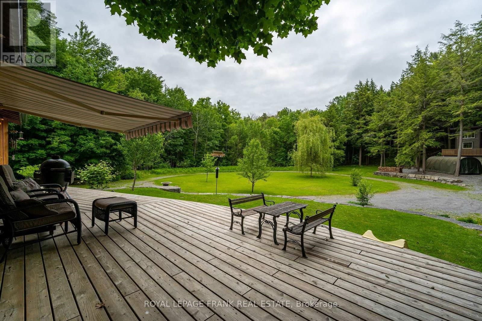 1329 TRAPPERS LANE Image 25