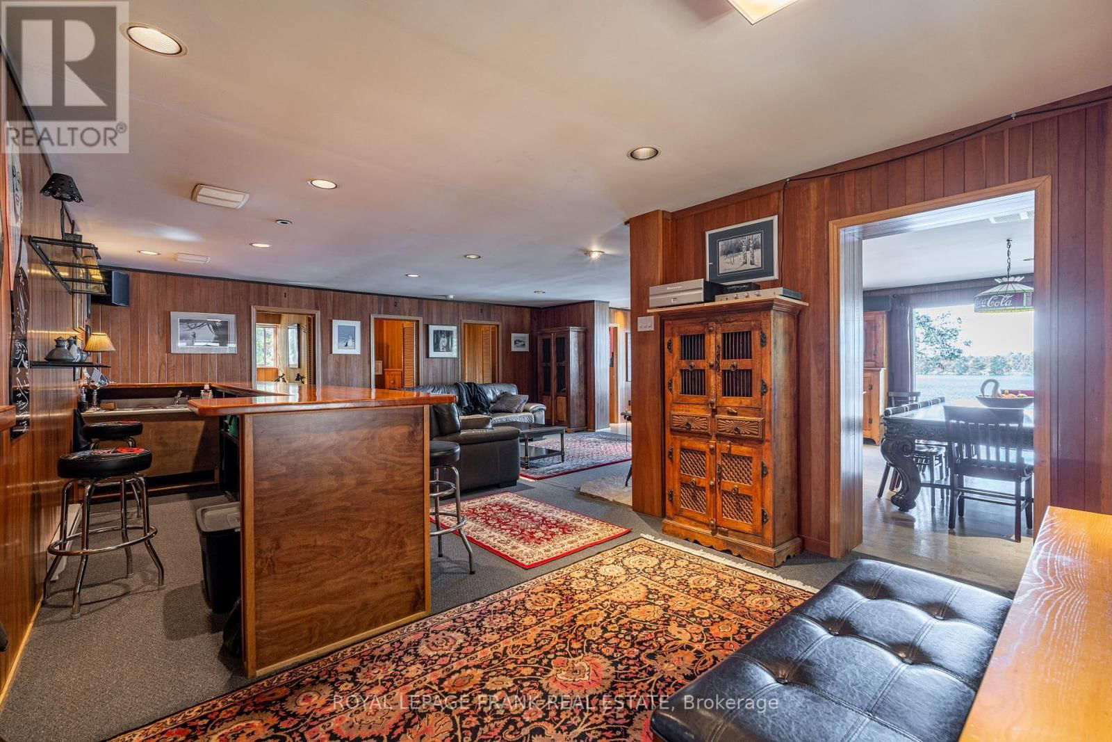 1329 TRAPPERS LANE Image 31