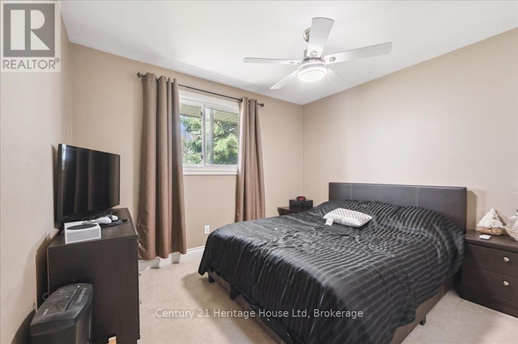 79 INGERSOLL STREET Image 16