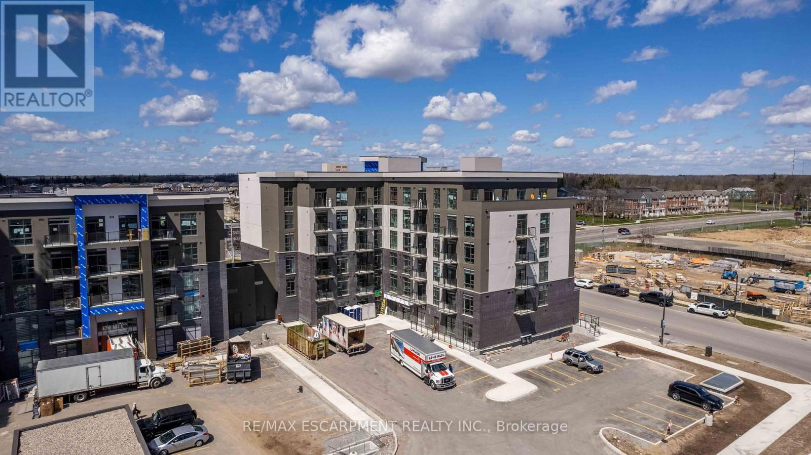 405 - 470 DUNDAS STREET EAST Image 31