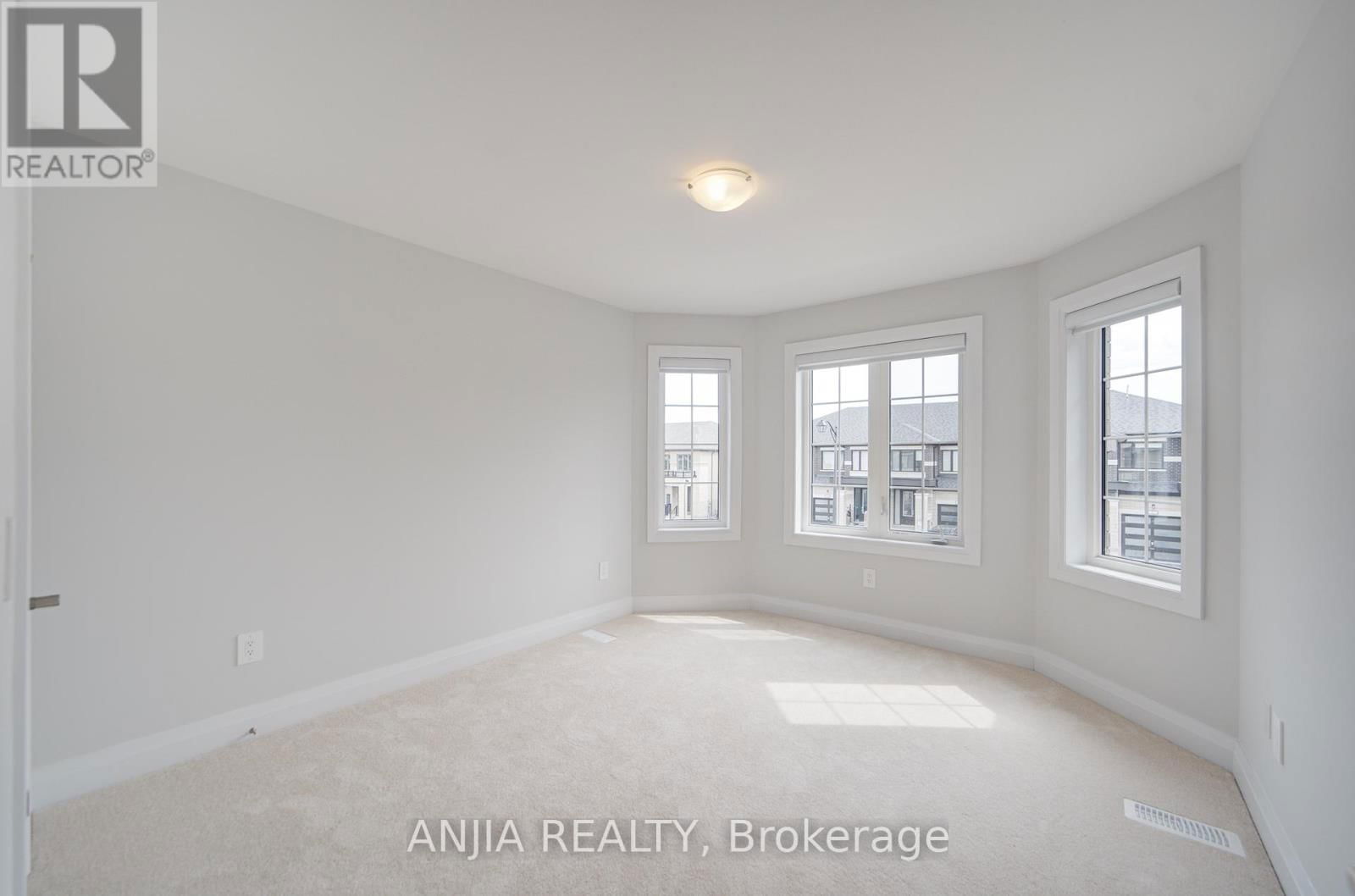 45 CORLEY STREET Image 39