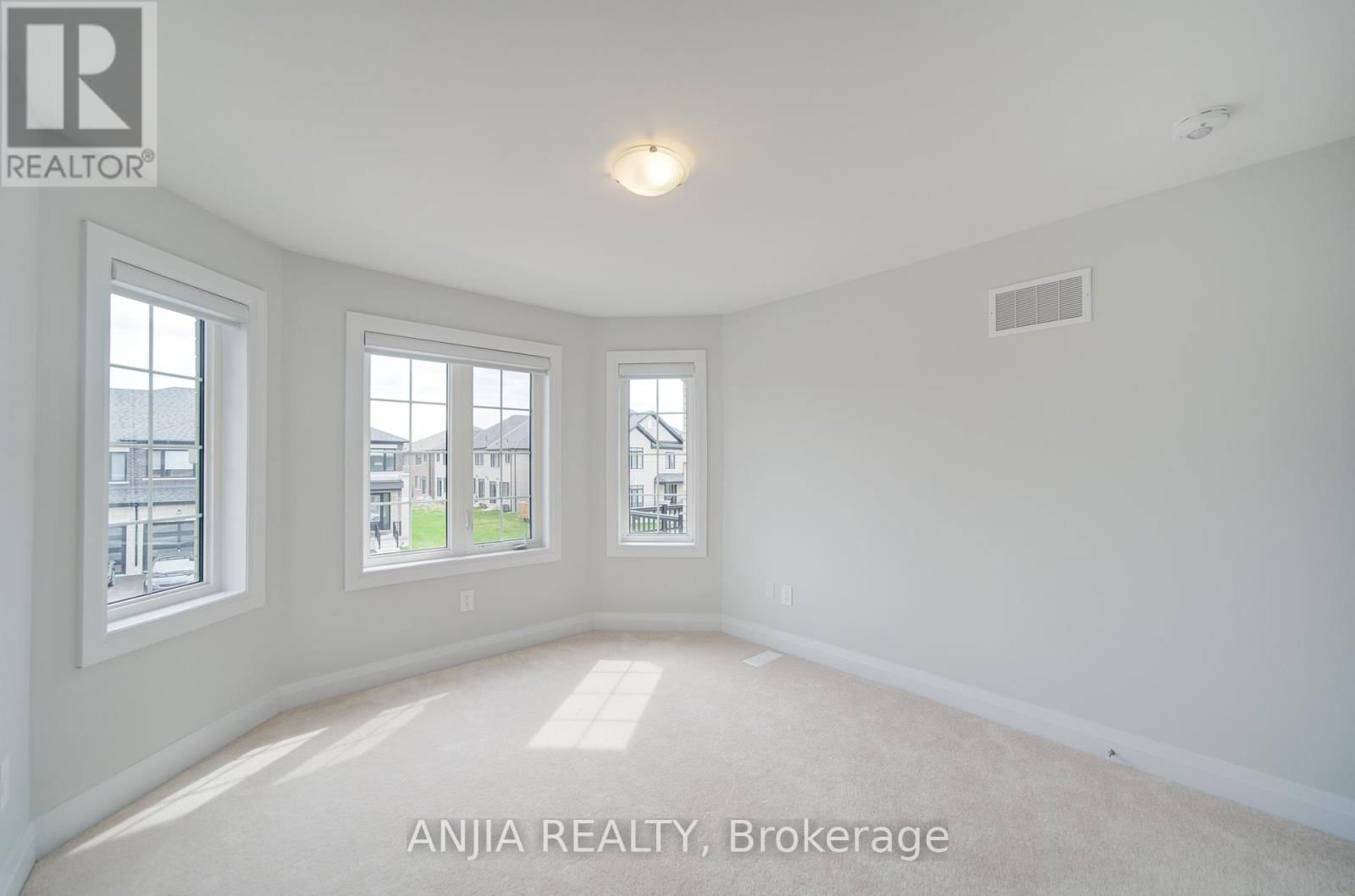 45 CORLEY STREET Image 40