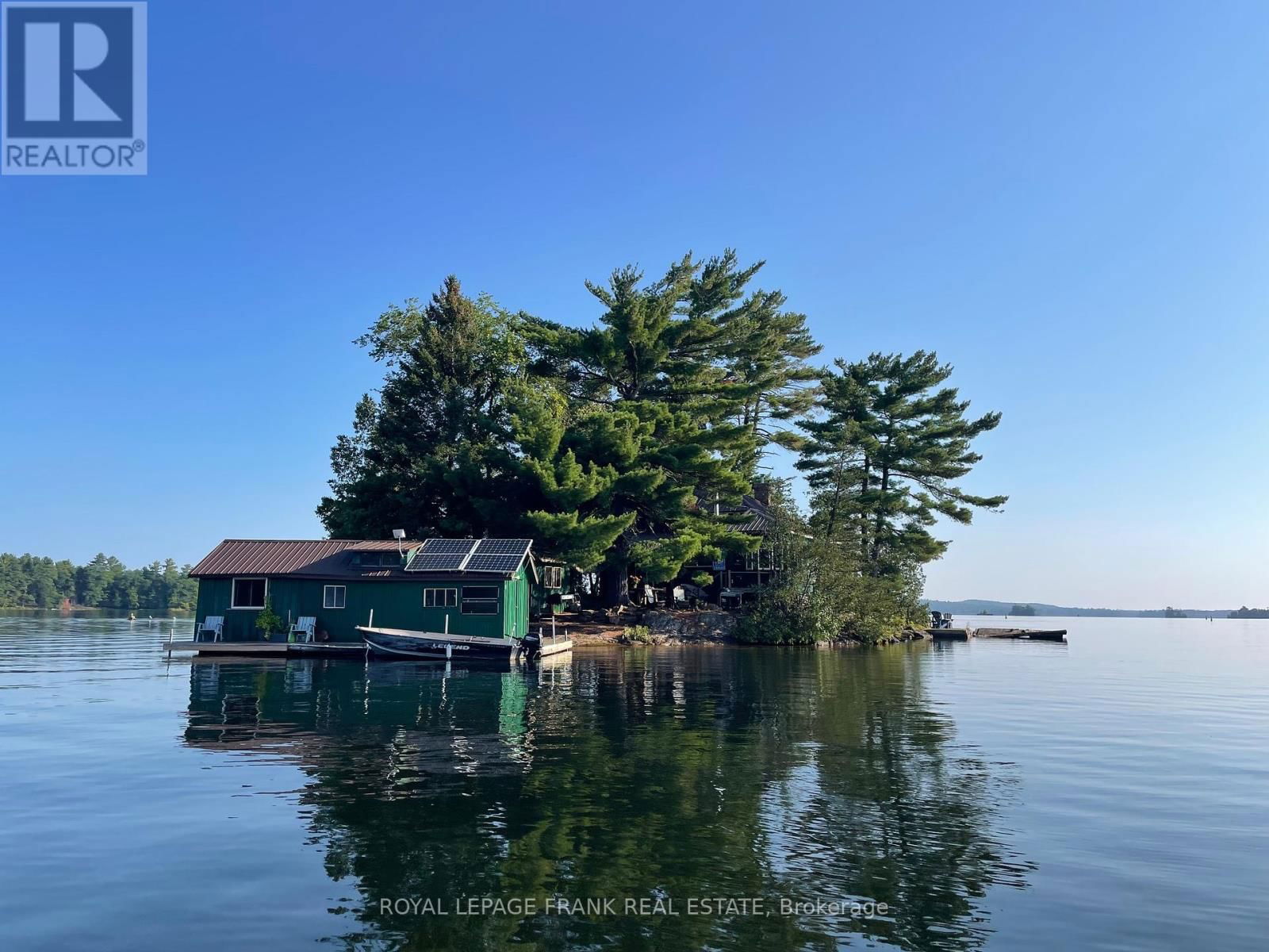 422 ISLAND 11A Image 3