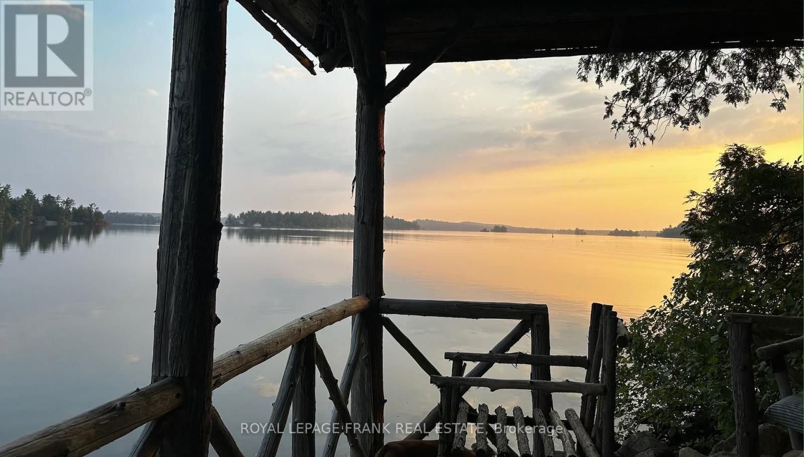 422 ISLAND 11A Image 4