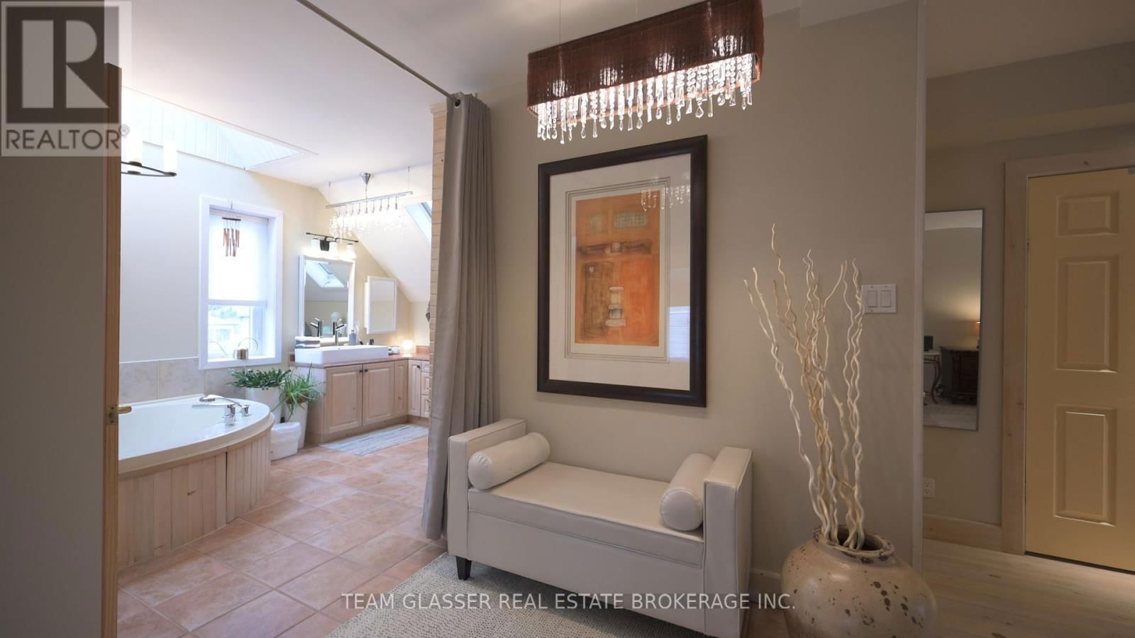 7070 LONGWOODS ROAD Image 26