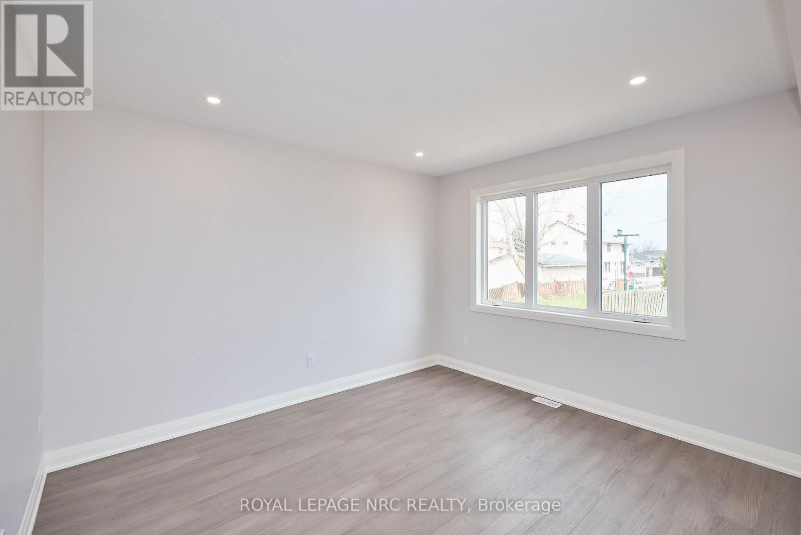 195 HODGKINS AVENUE Image 14