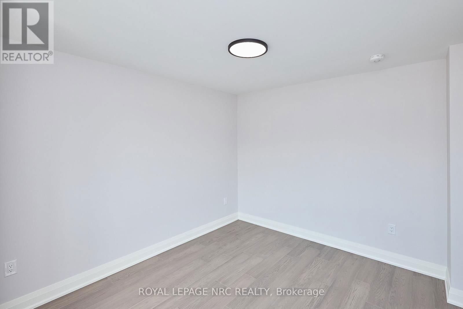 195 HODGKINS AVENUE Image 20