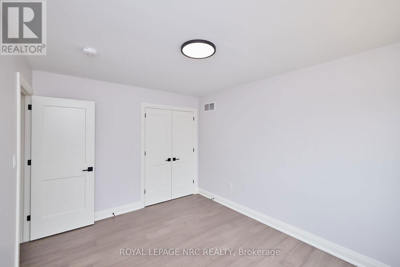 195 HODGKINS AVENUE Image 24