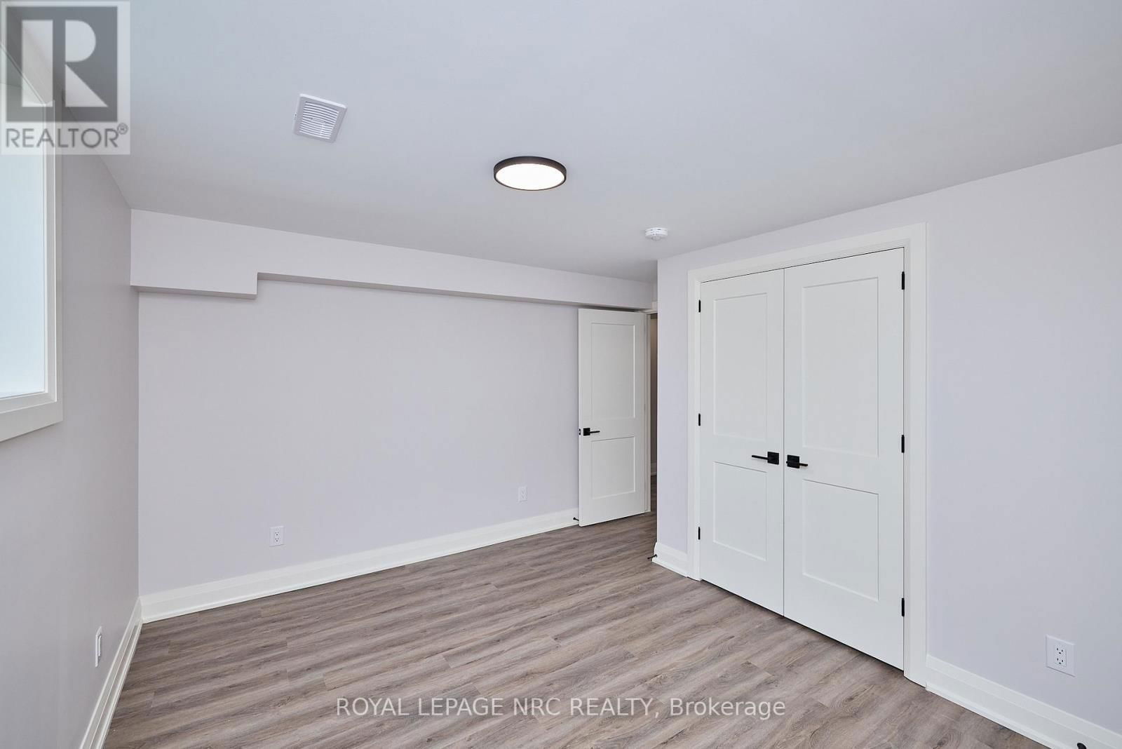 195 HODGKINS AVENUE Image 37
