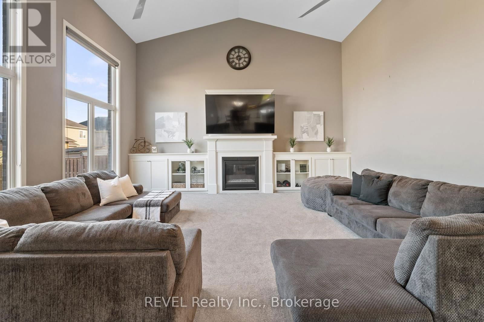 9232 SHOVELLER DRIVE Image 18