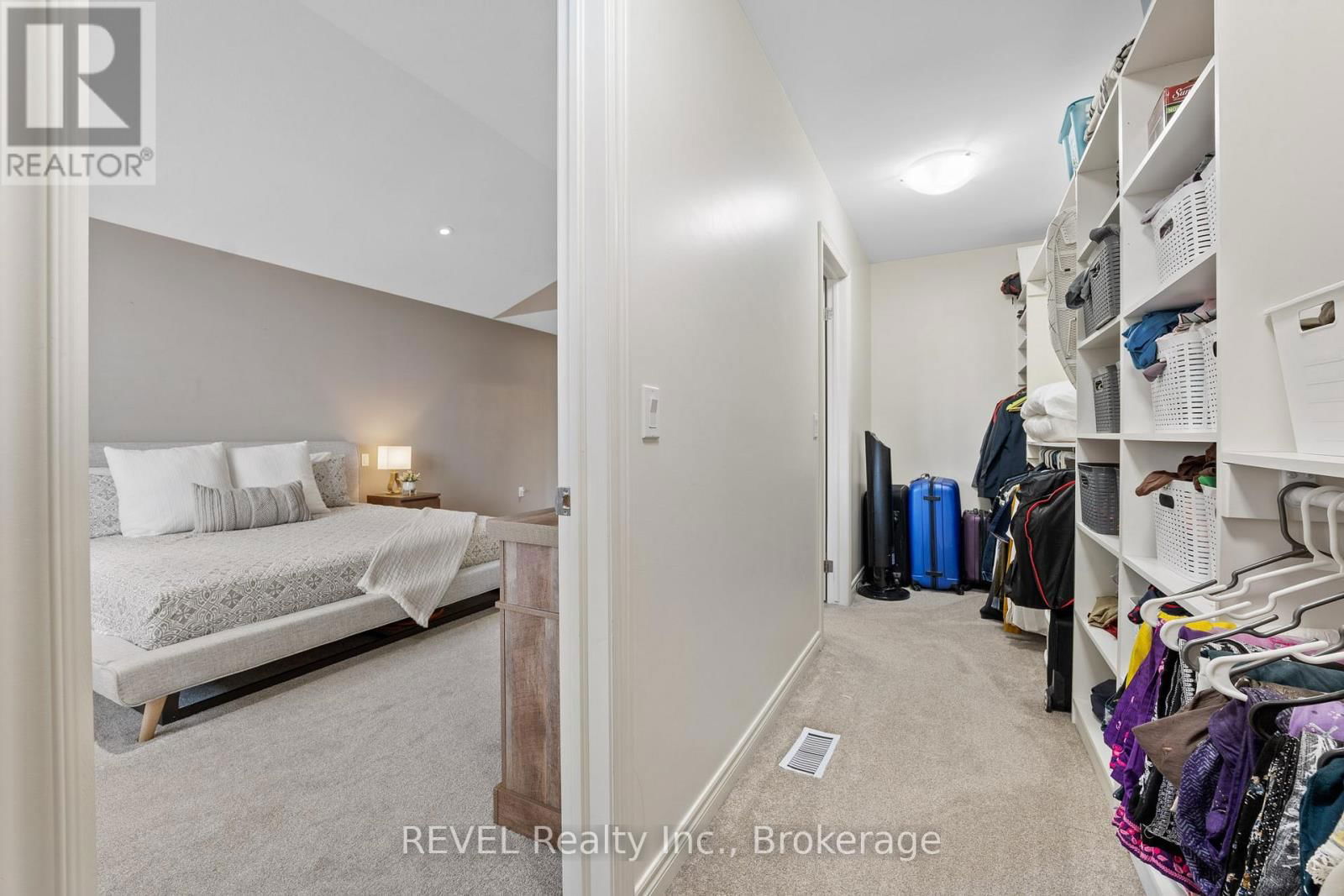 9232 SHOVELLER DRIVE Image 27