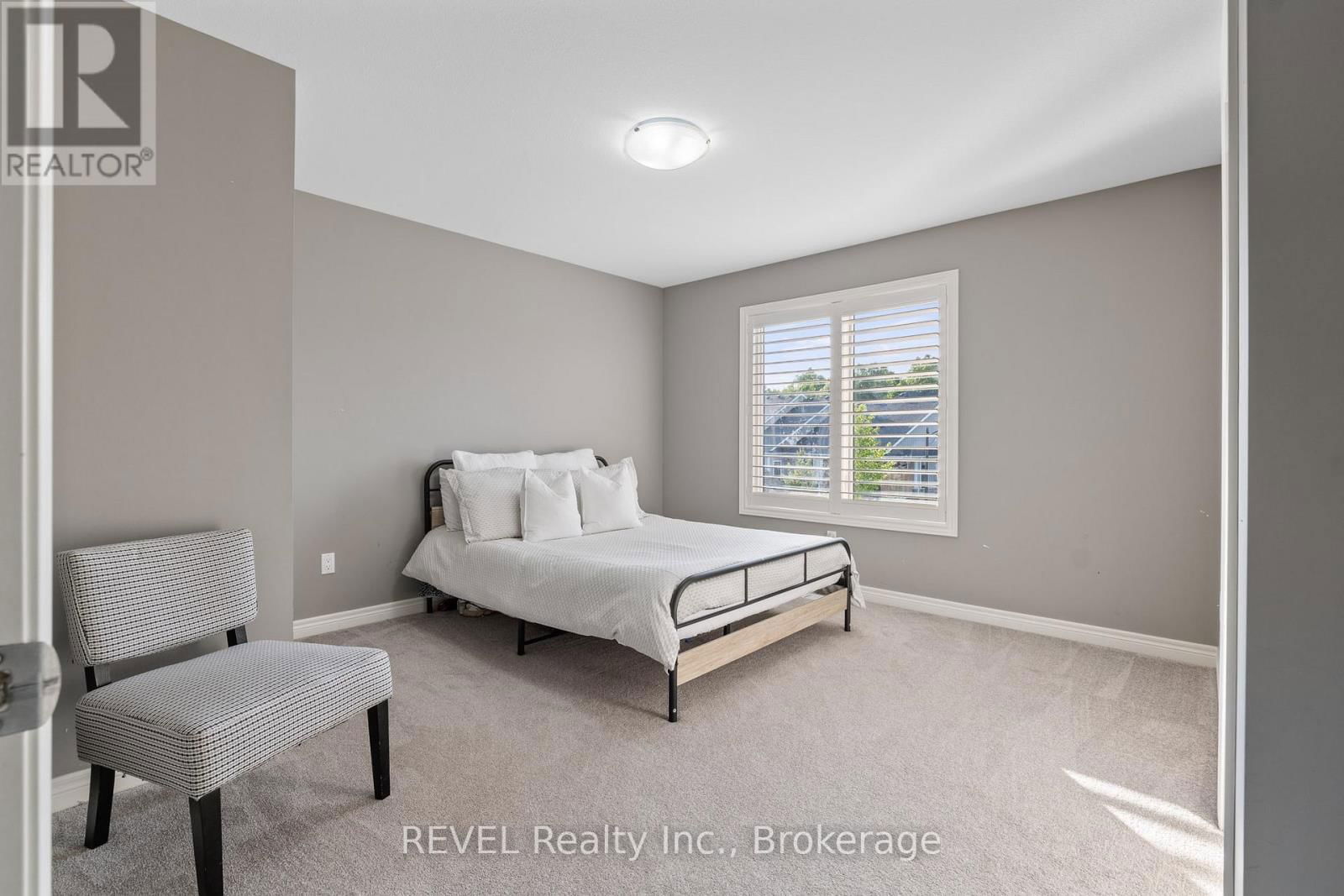 9232 SHOVELLER DRIVE Image 33