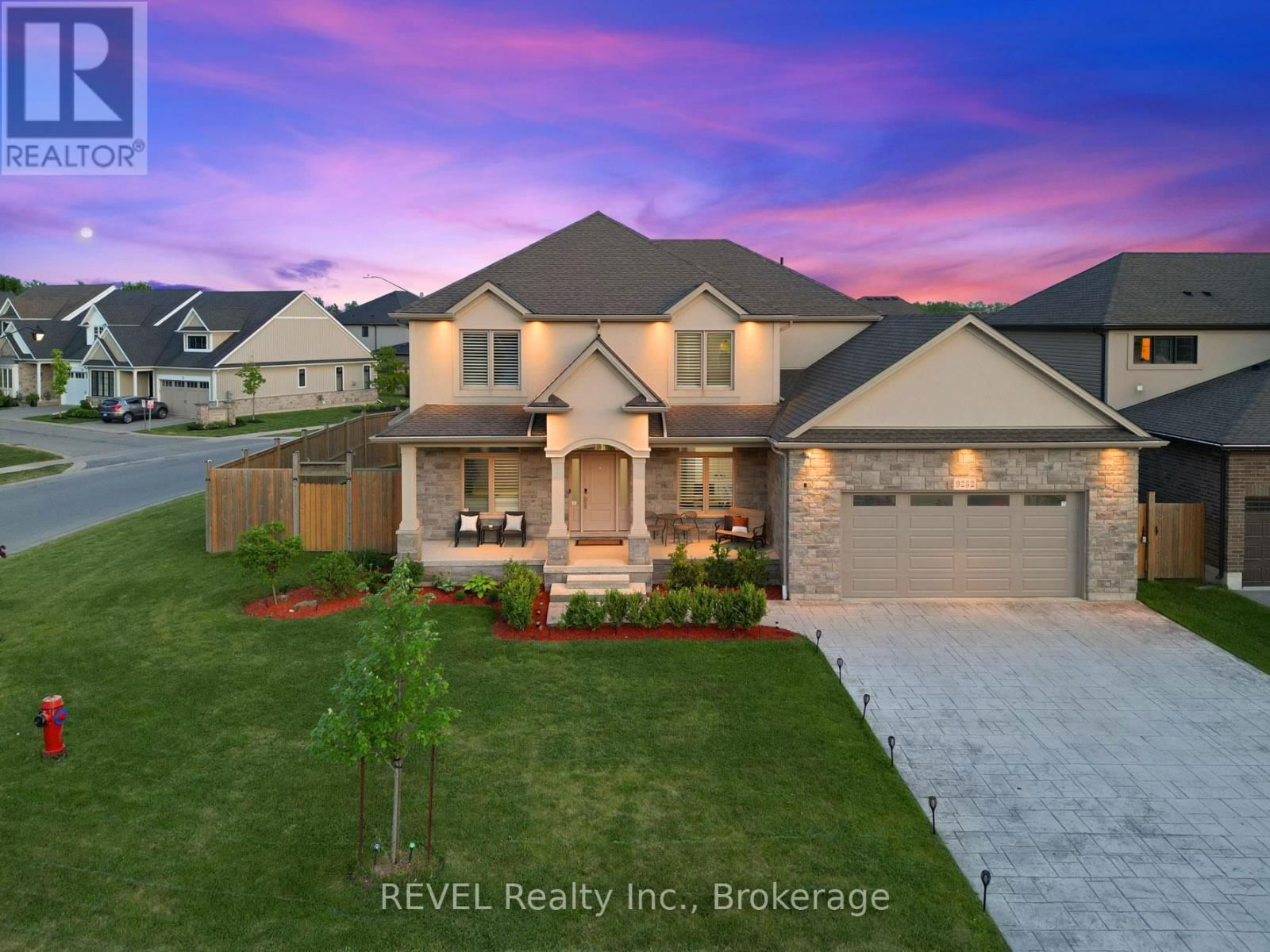 9232 SHOVELLER DRIVE Image 43