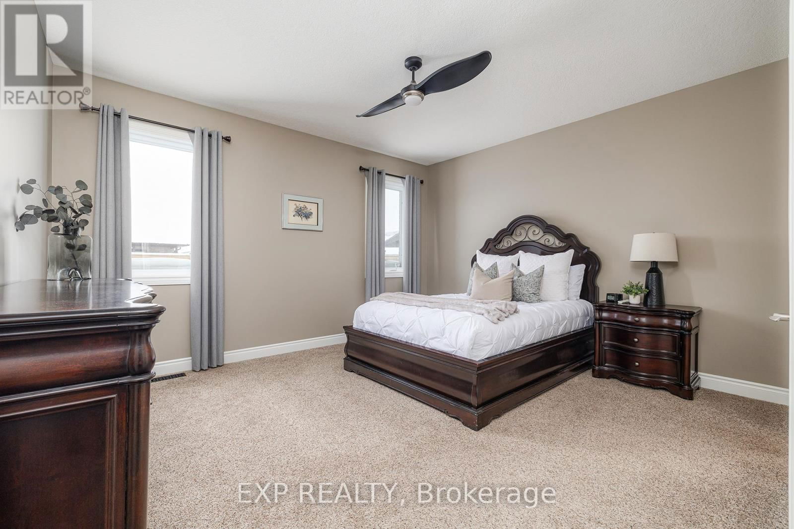 86 FORBES CRESCENT Image 13