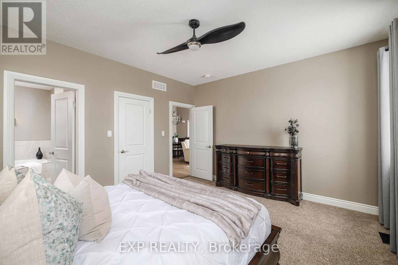 86 FORBES CRESCENT Image 14