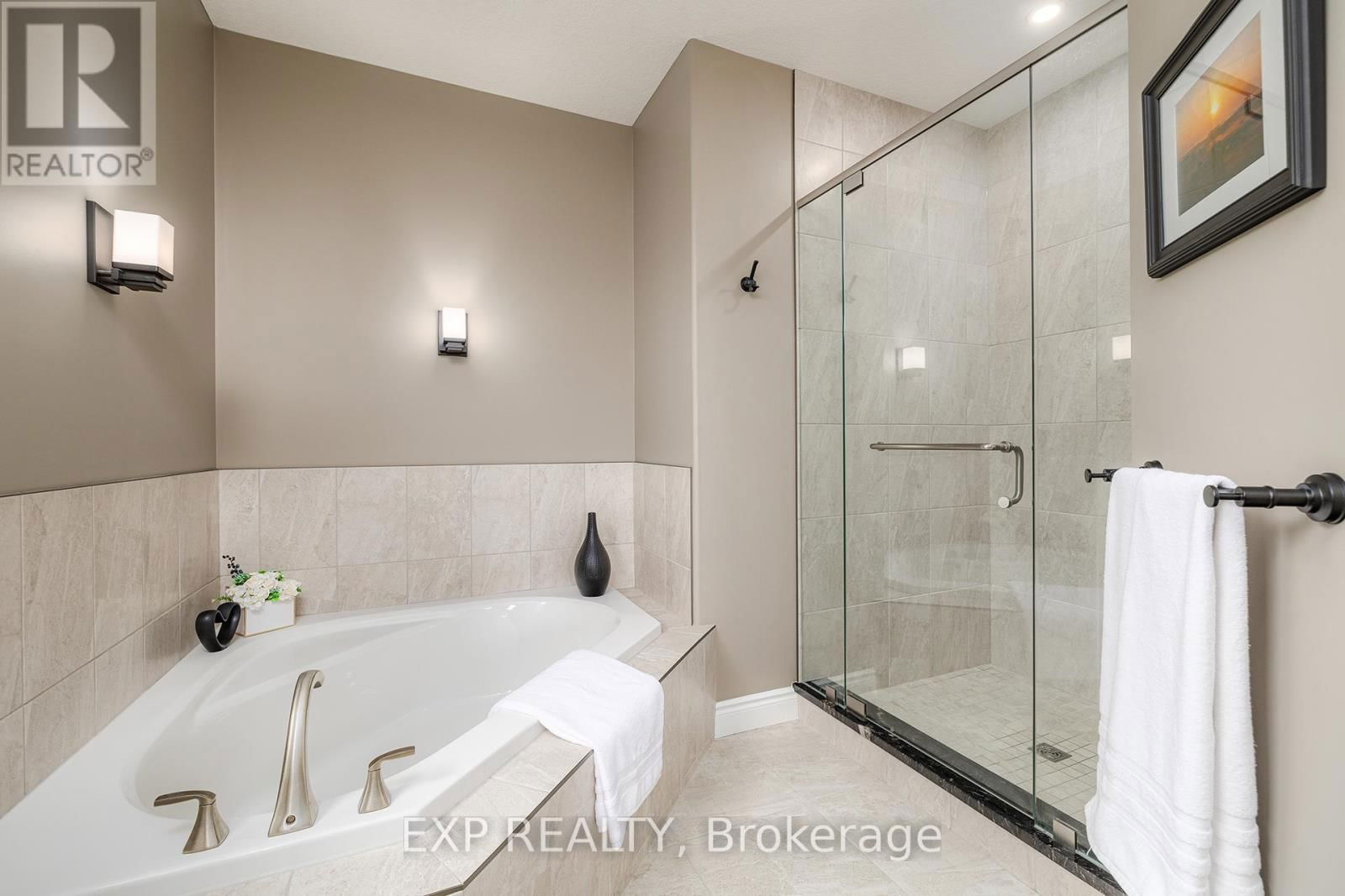 86 FORBES CRESCENT Image 16