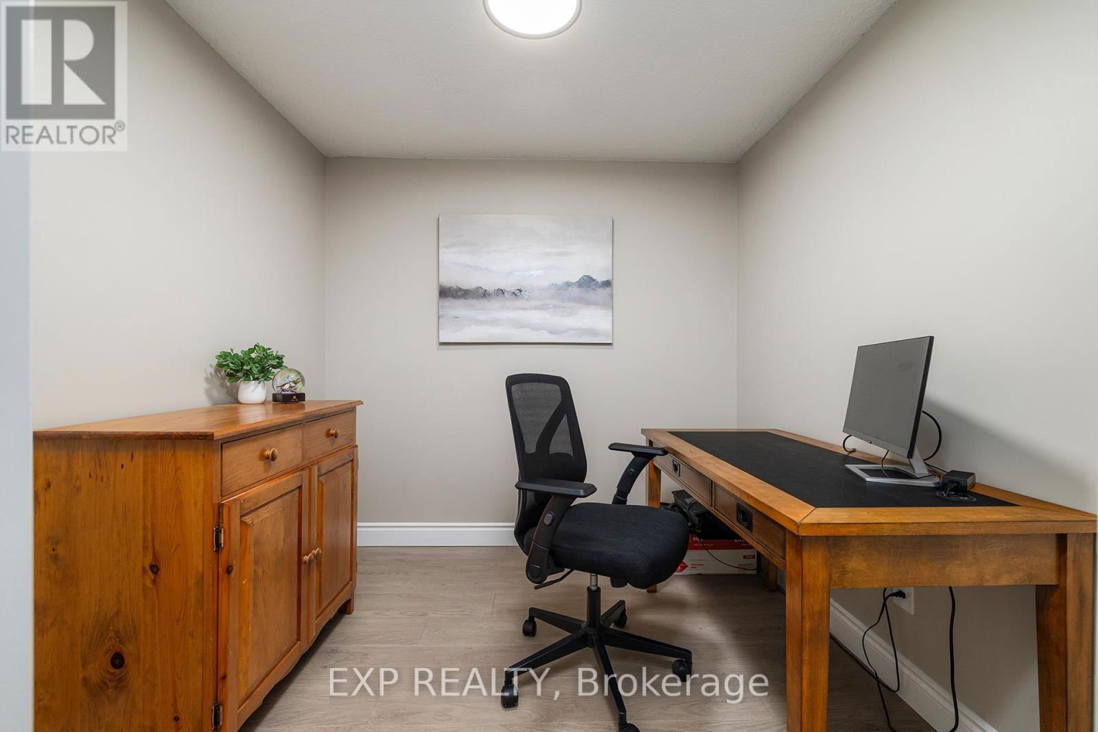86 FORBES CRESCENT Image 30