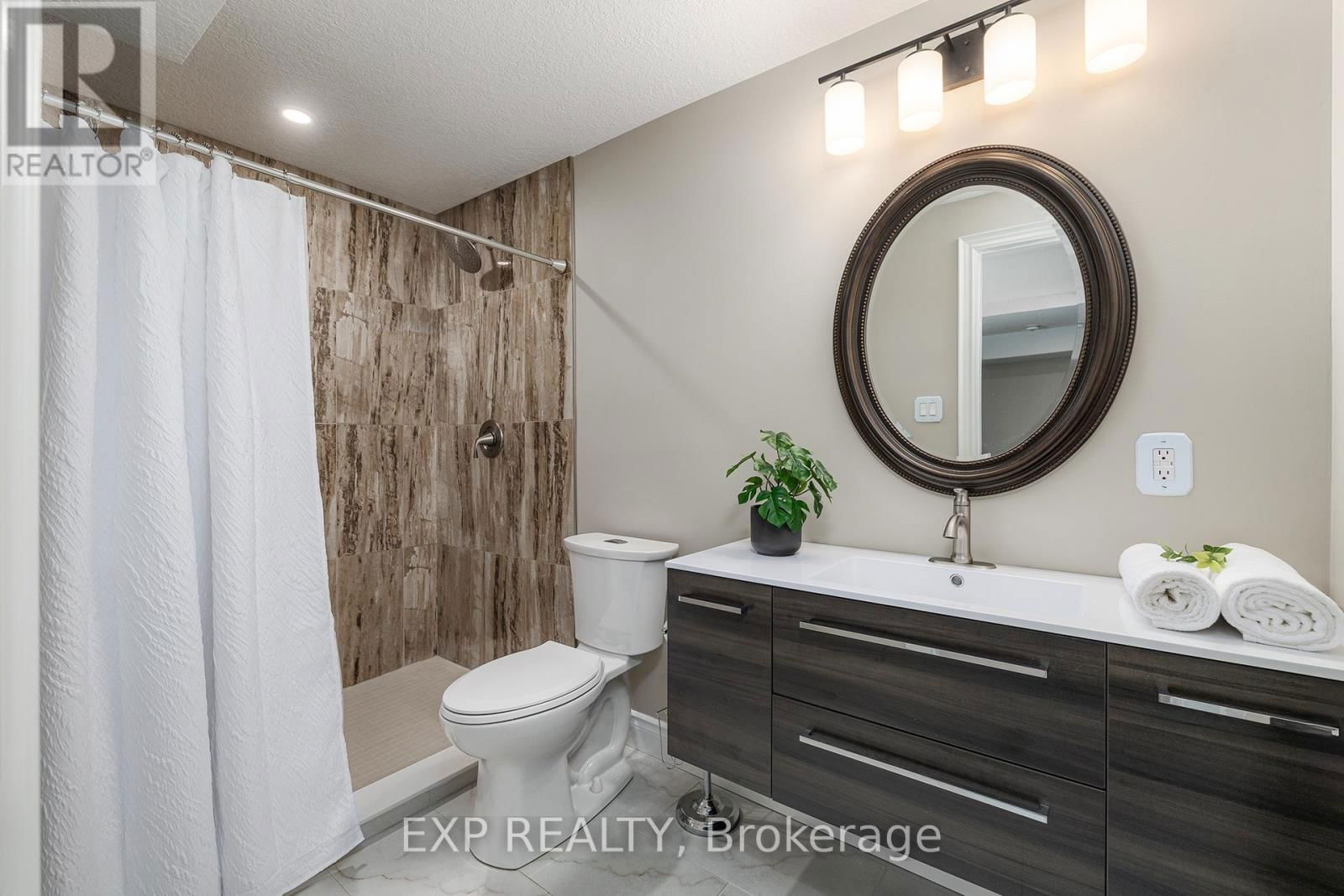 86 FORBES CRESCENT Image 33